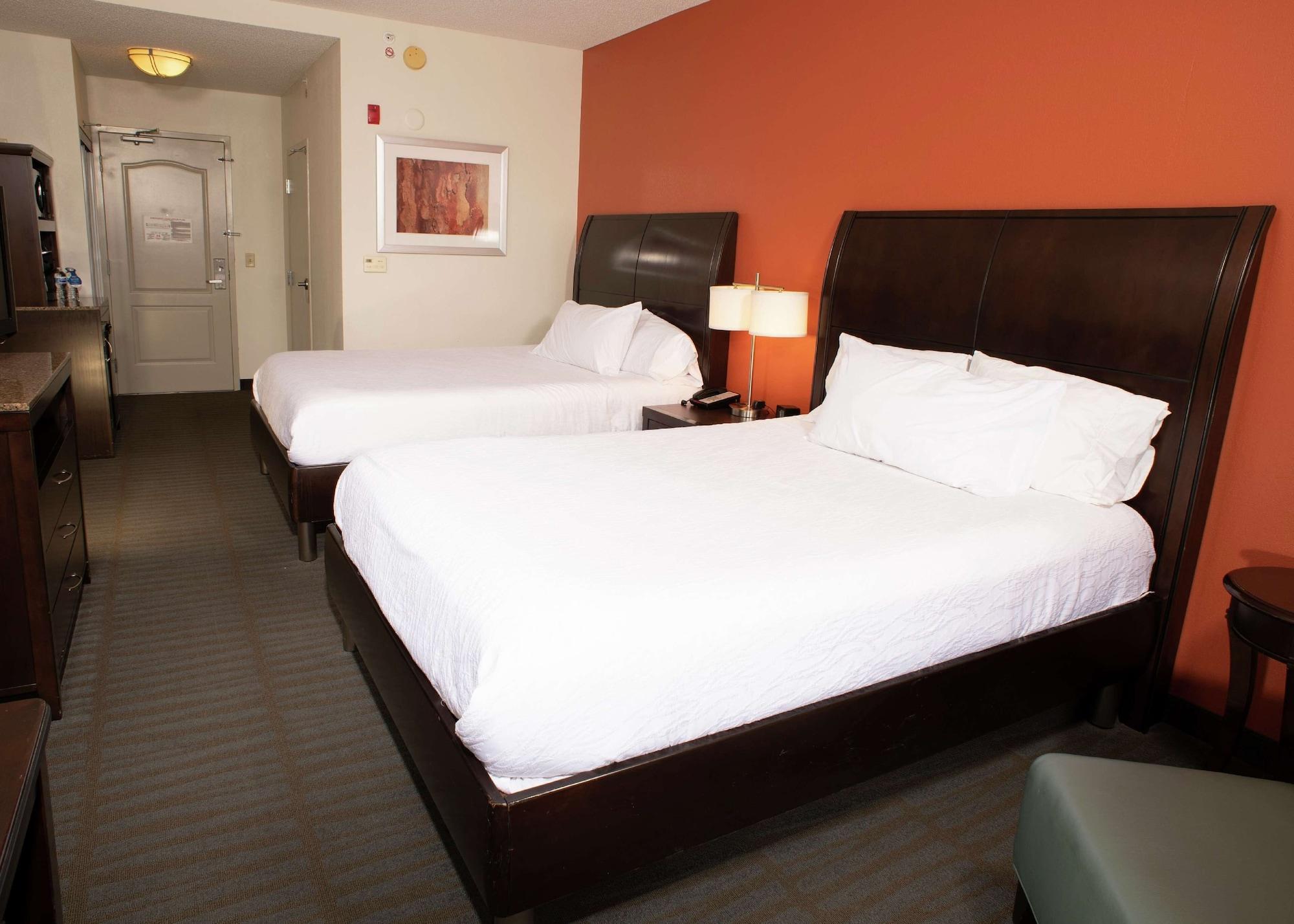 Hilton Garden Springfield, Il 3*